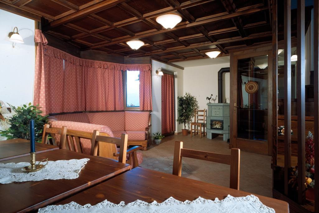 Masoun Dou Caro Hotel Pont-Saint-Martin Eksteriør billede